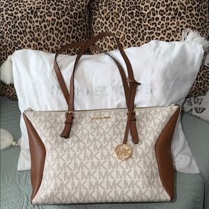 Michael Kors Tan and Cream Signature Tote